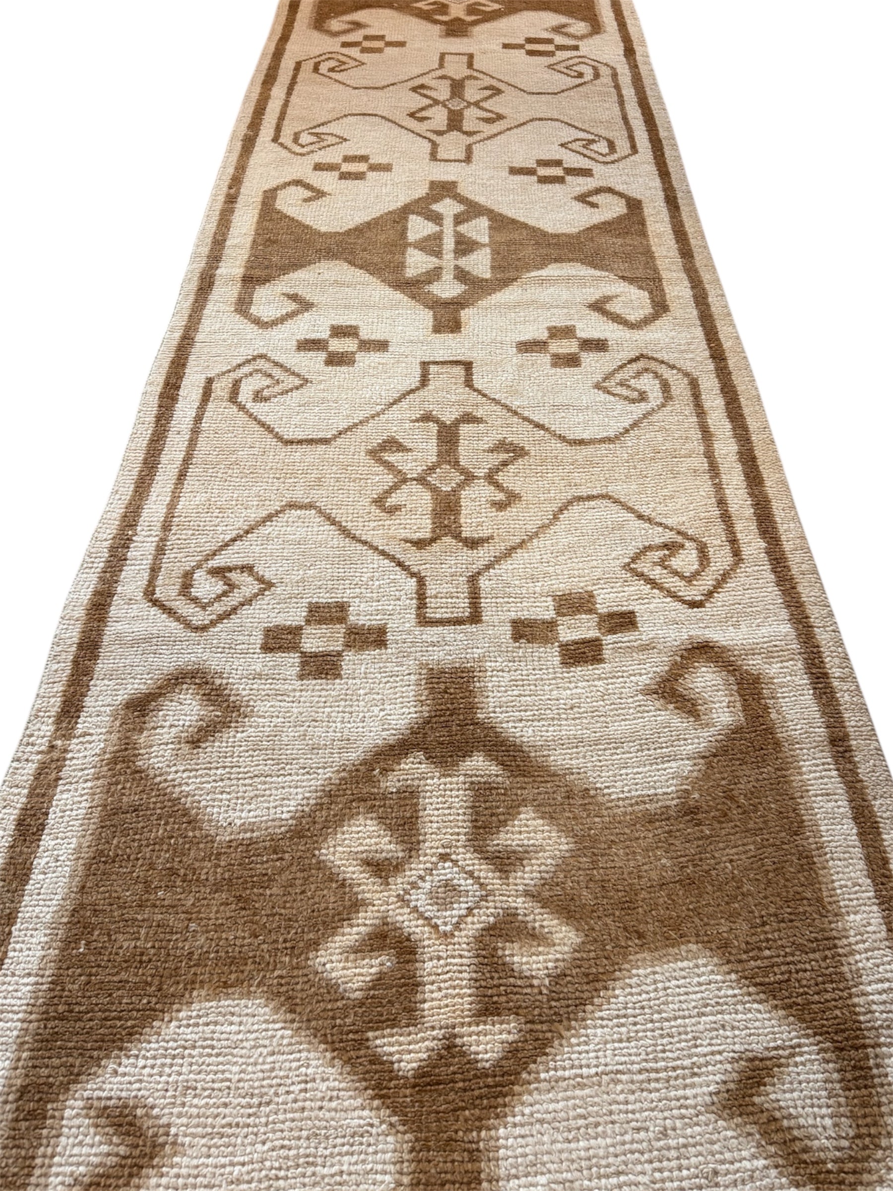 New Vintage Turkish Neutral Runner 1