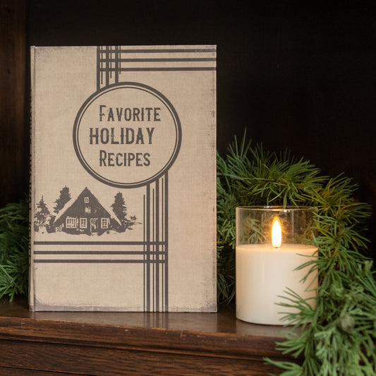 FAVORITE HOLIDAY RECIPES JOURNAL