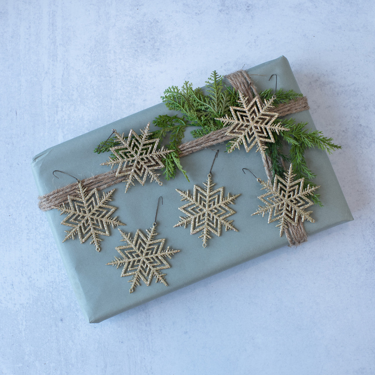 Set/ 6 Gold Glitter Snowflake Ornaments
