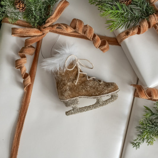 FAWN VELVET ICE SKATE ORNAMENT