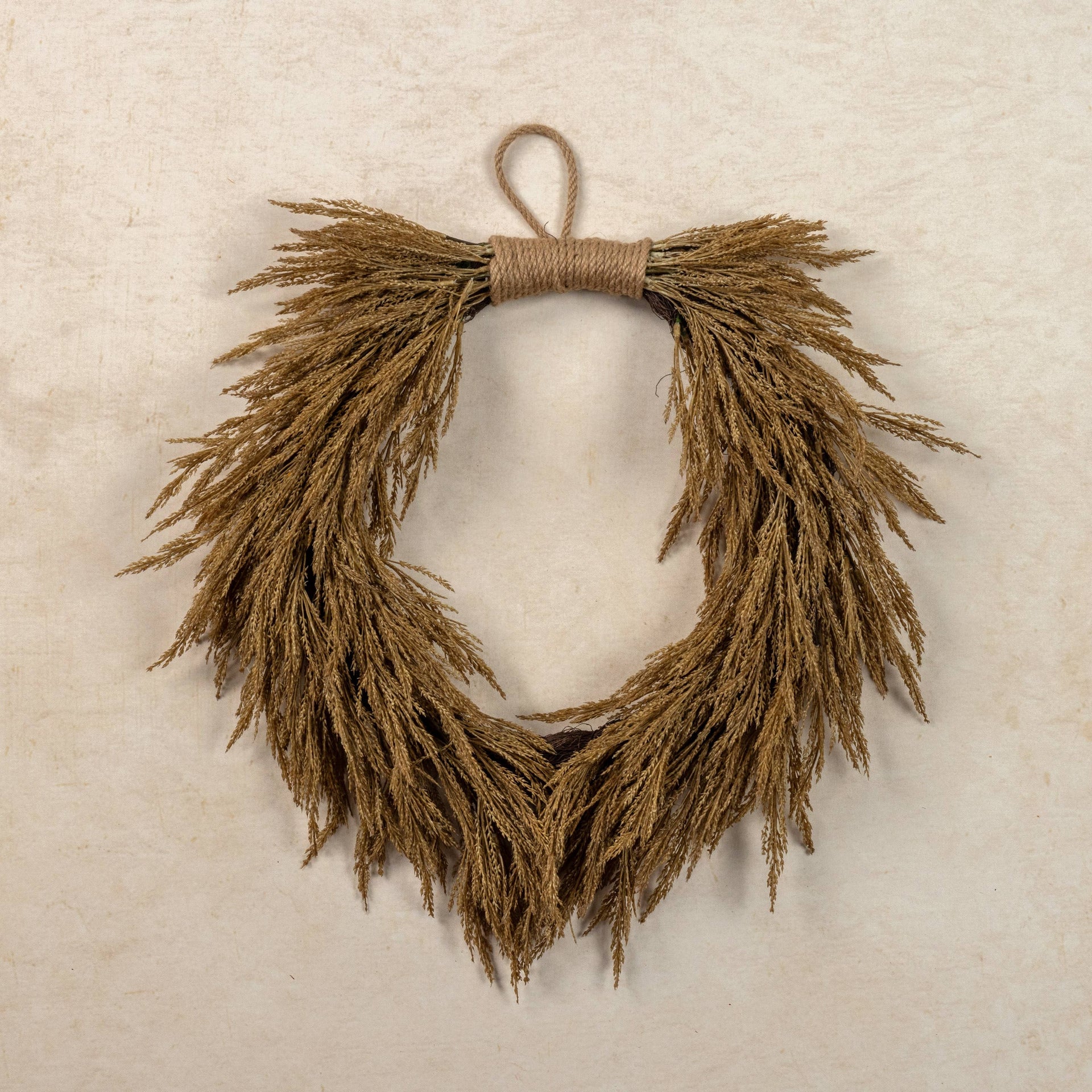 22" DARK GOLD WHEAT WREATH